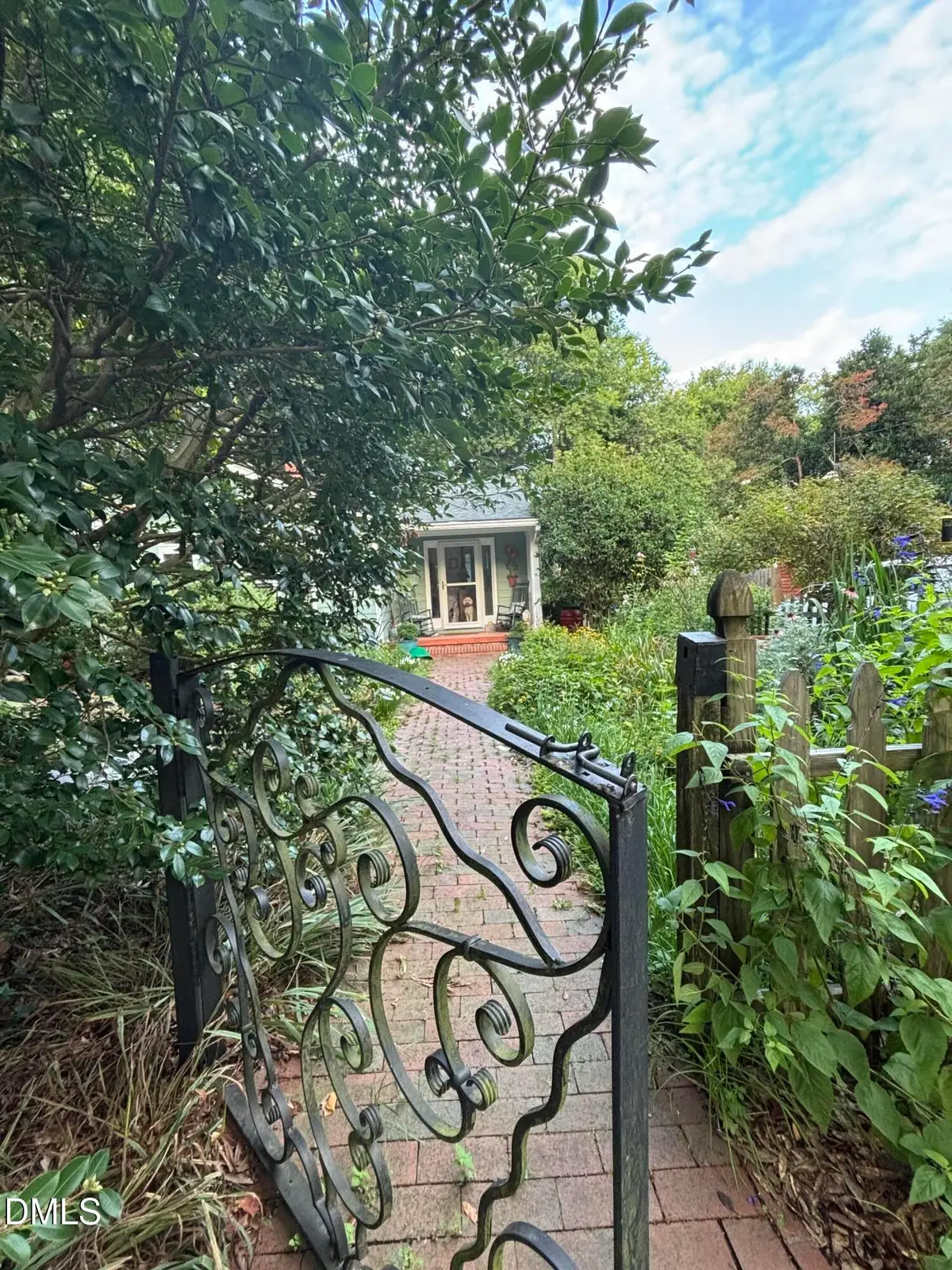 108 Jones Street, Chapel Hill, NC 27514 - #1