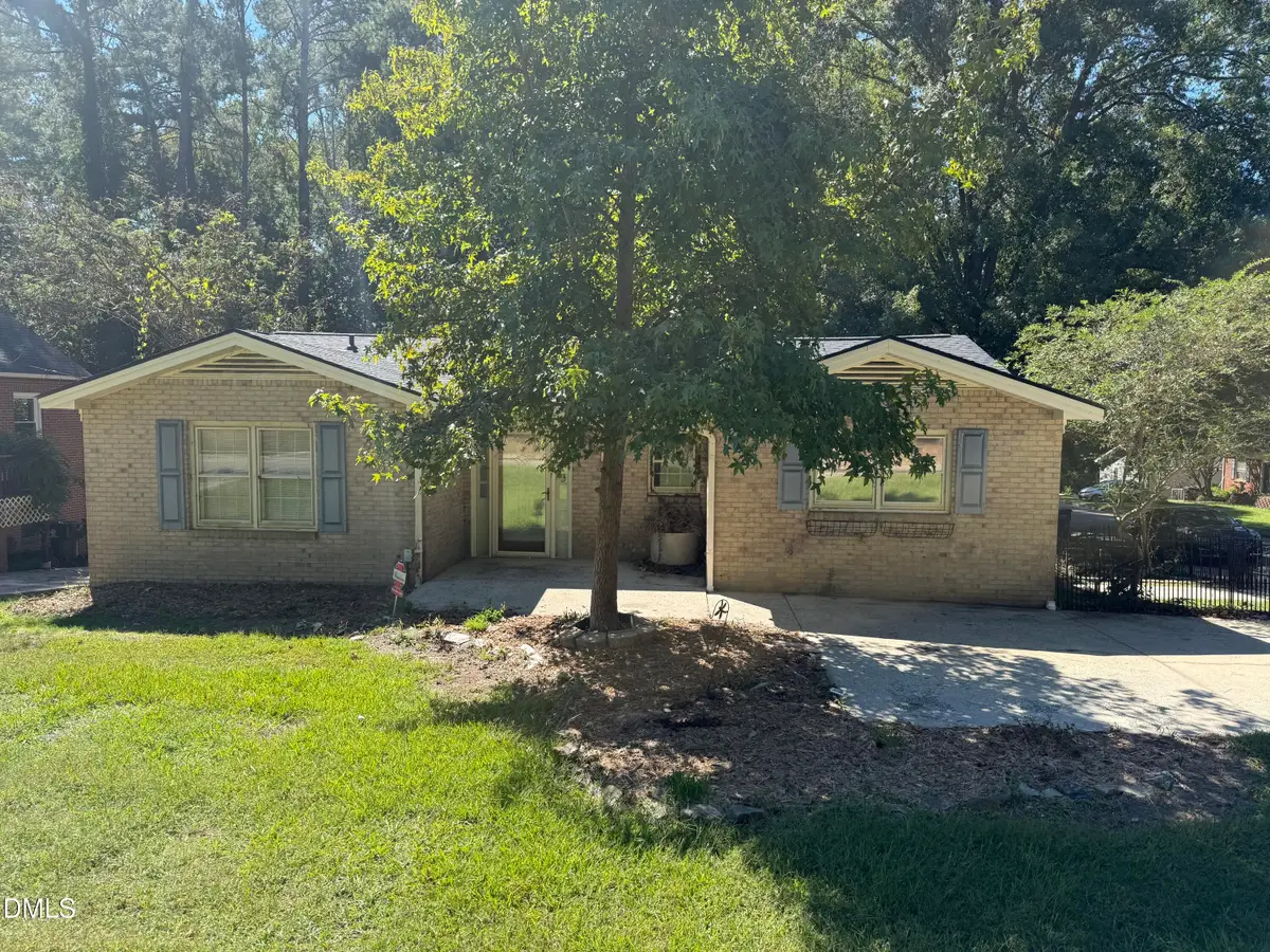 211 Carbonton Road, Sanford, NC 27330 - #1