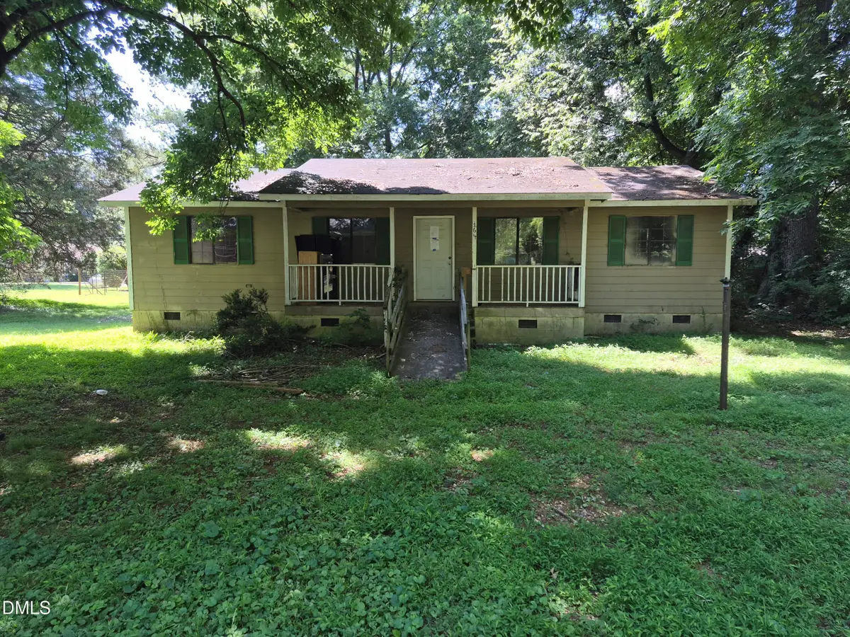 164 E Cornwallis Street, Pittsboro, NC 27312 - #1