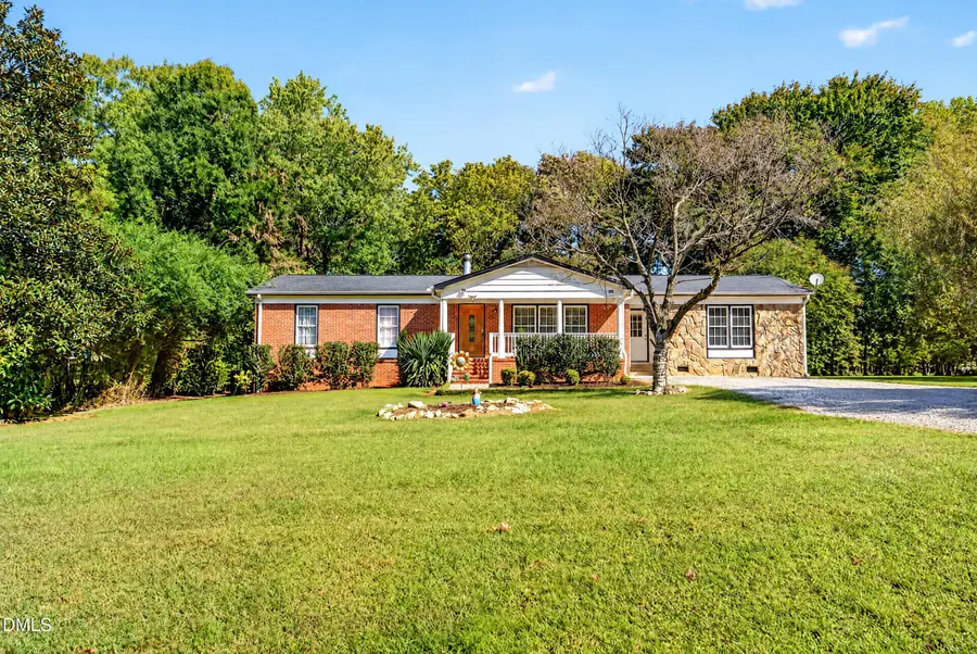 1802 N Chatham Avenue, Siler City, NC 27344 - #3