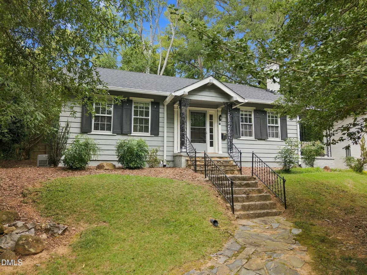 13 Davie Circle, Chapel Hill, NC 27514 - #1