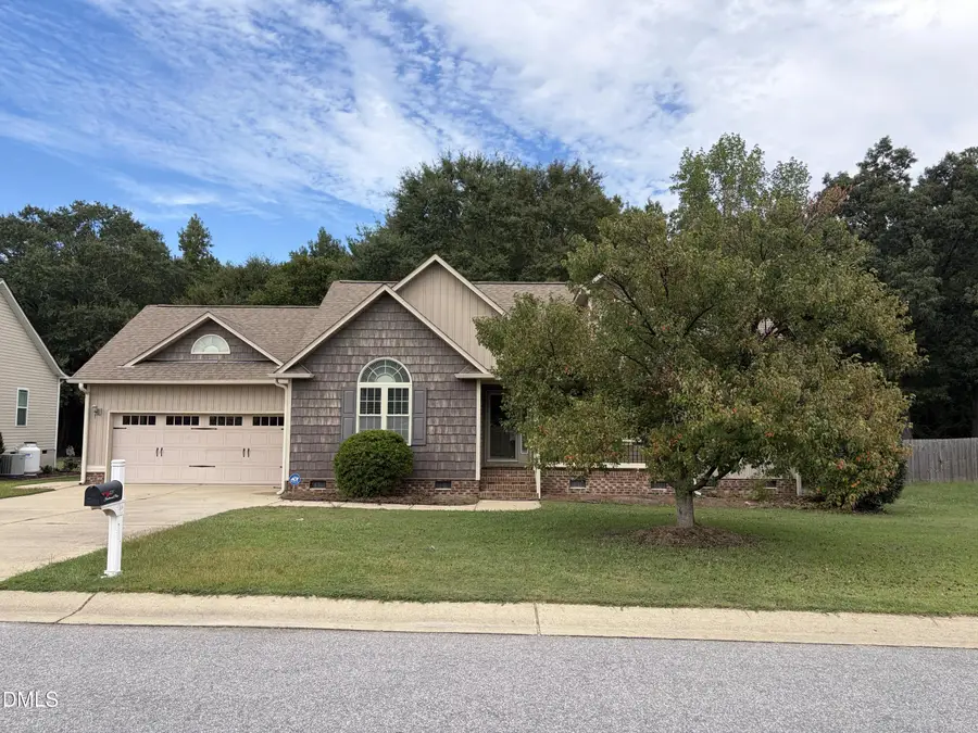 121 Hunterwood Place, Benson, NC 27504 - #2