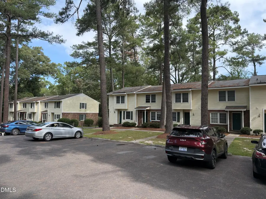 801 E Main Street, Aberdeen, NC 28315 - #2