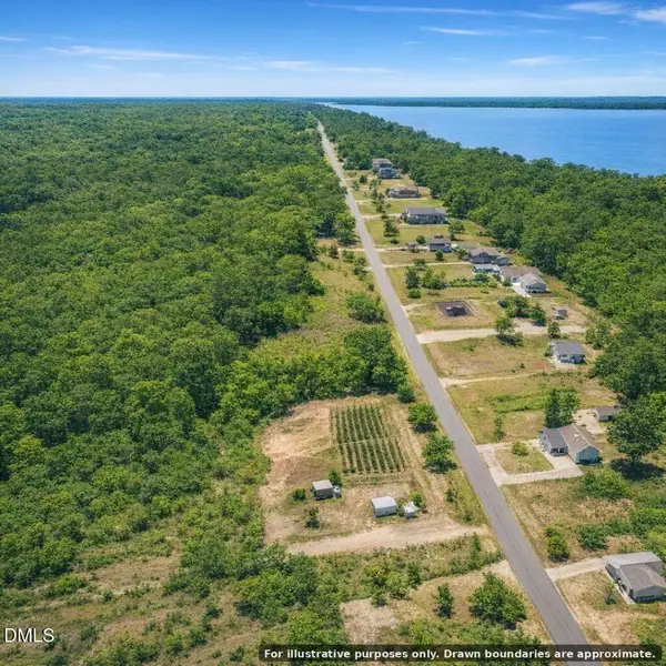 2156 Smithtown Road, Bolivia, NC 28422