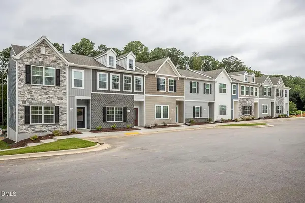 38 Seville Way, Clayton, NC 27520
