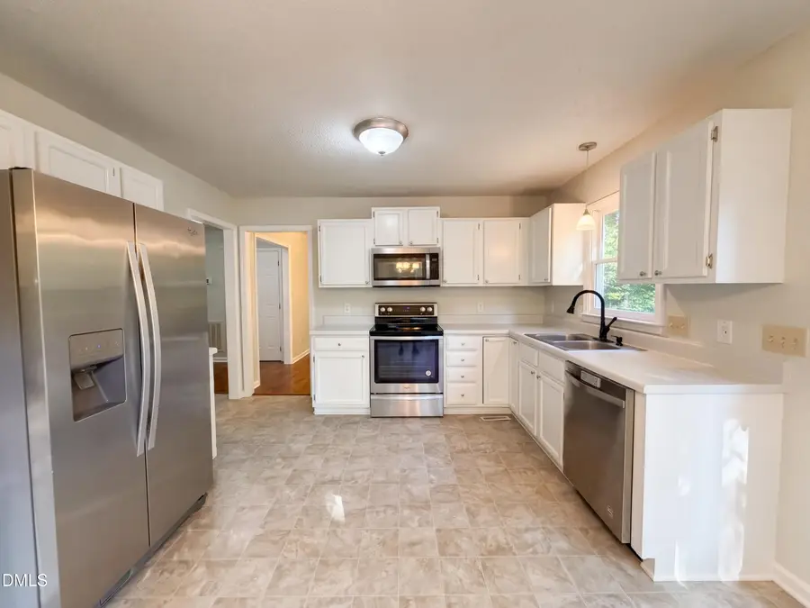 8 Big Bluff Place, Durham, NC 27712 - #2