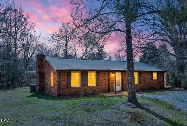 110 Hill Street, Hillsborough, NC 27278