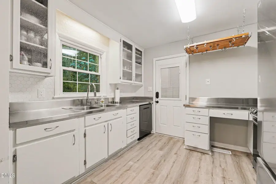 526 Osborne Road, Winston Salem, NC 27103 - #3