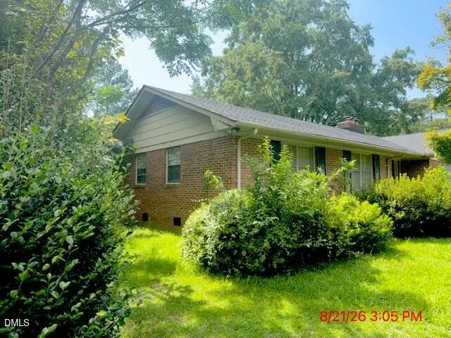 709 Frederick Avenue, Laurinburg, NC 28352 - #3