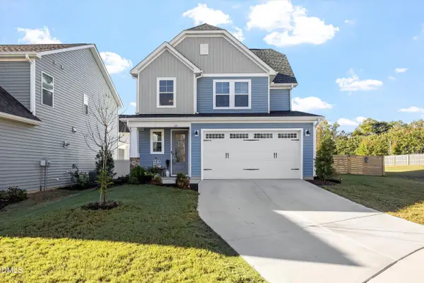 27 Windflower Court, Clayton, NC 27520