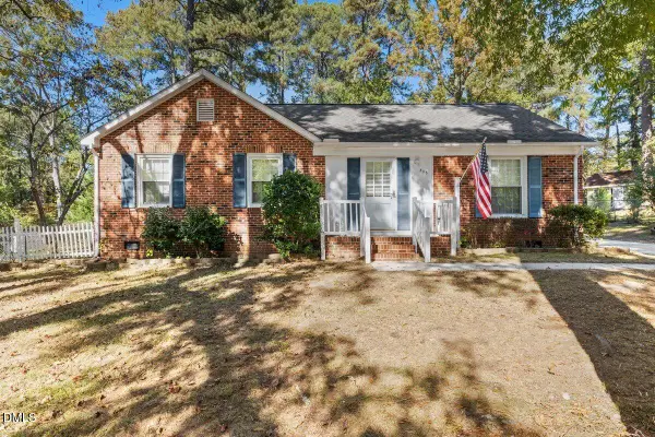 306 Arrundale Drive, Cary, NC 27511