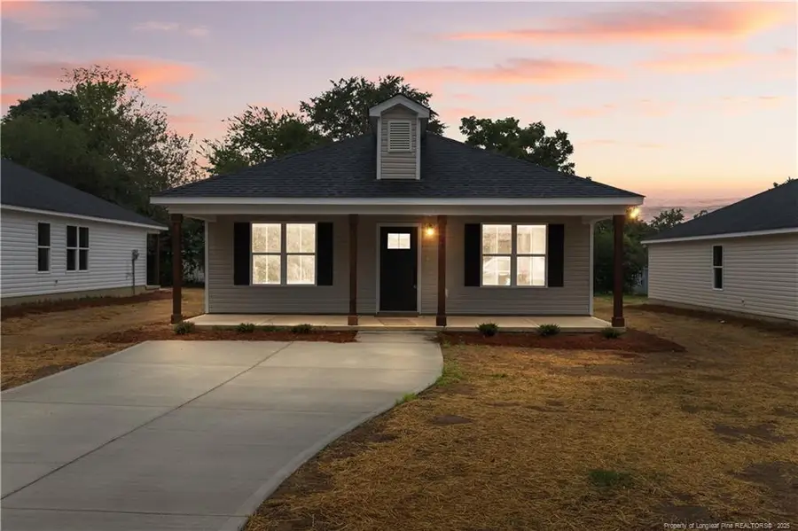 221 E Washington Street, Coats, NC 27521 - #3