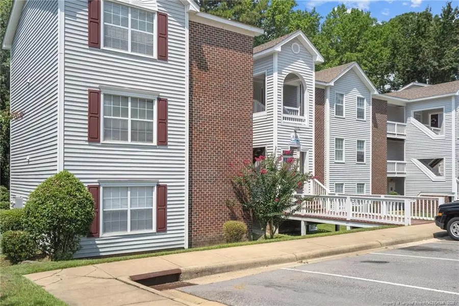 241-2 Waterdown Dr. Drive, Fayetteville, NC 28314 - Image #2