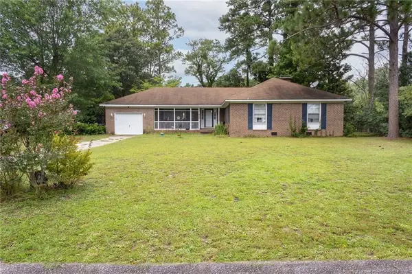 419 Dunmore Road, Fayetteville, NC 28303