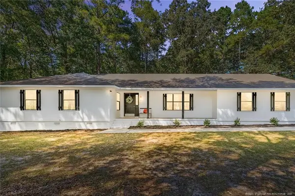 3209 Elms Thorpe Drive, Fayetteville, NC 28312