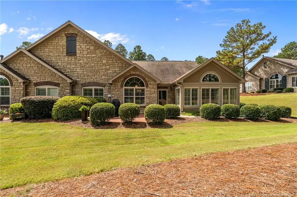 105 E Chelsea Court, Southern Pines, NC 28387 - Image #1