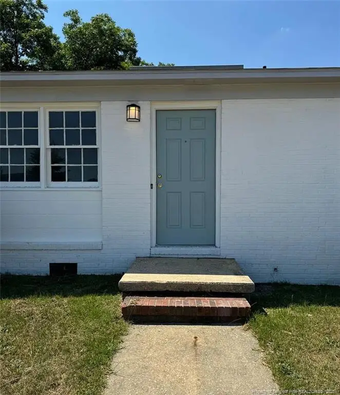 1127 Southwood Drive #1127, 1129, 1131, 1133, Fayetteville, NC 28304 - Image #2