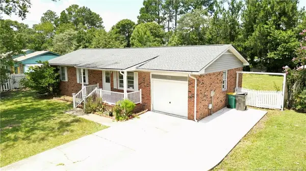 5948 Lexington Drive, Hope Mills, NC 28348