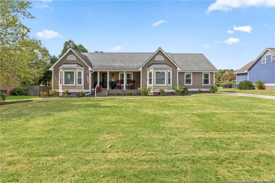 5428 Labrador Drive, Hope Mills, NC 28348 - Image #2