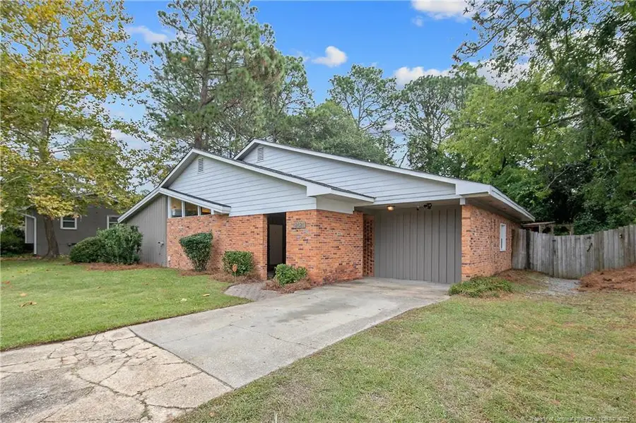 2621 Elmhurst Drive, Fayetteville, NC 28304 - Image #2