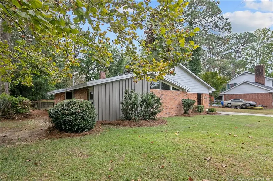 2621 Elmhurst Drive, Fayetteville, NC 28304 - Image #3