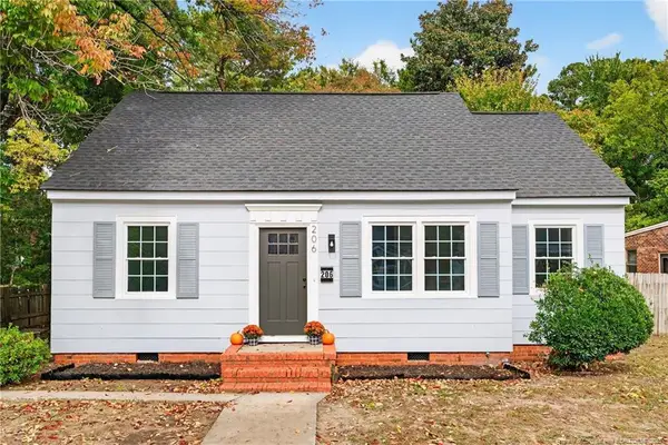 206 Oakland Drive, Fayetteville, NC 28301