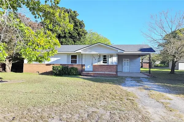 1716 Shaw Road, Fayetteville, NC 28311