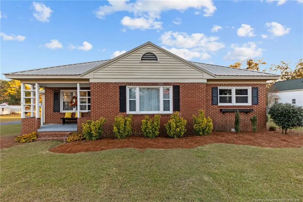 510 E Donaldson Avenue, Raeford, NC 28376 - Image #1