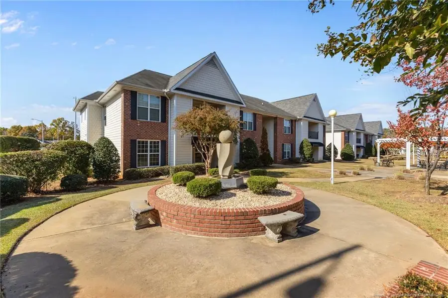 1908 Harcourt Circle #104, Fayetteville, NC 28304 - Image #2