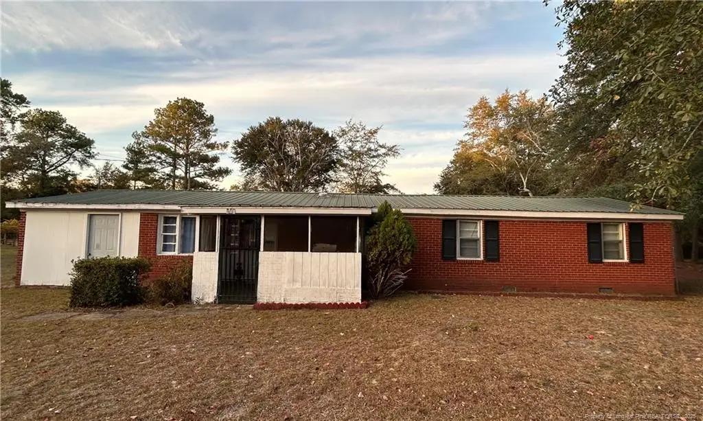 433 Cumberland Avenue, Raeford, NC 28376 - #1