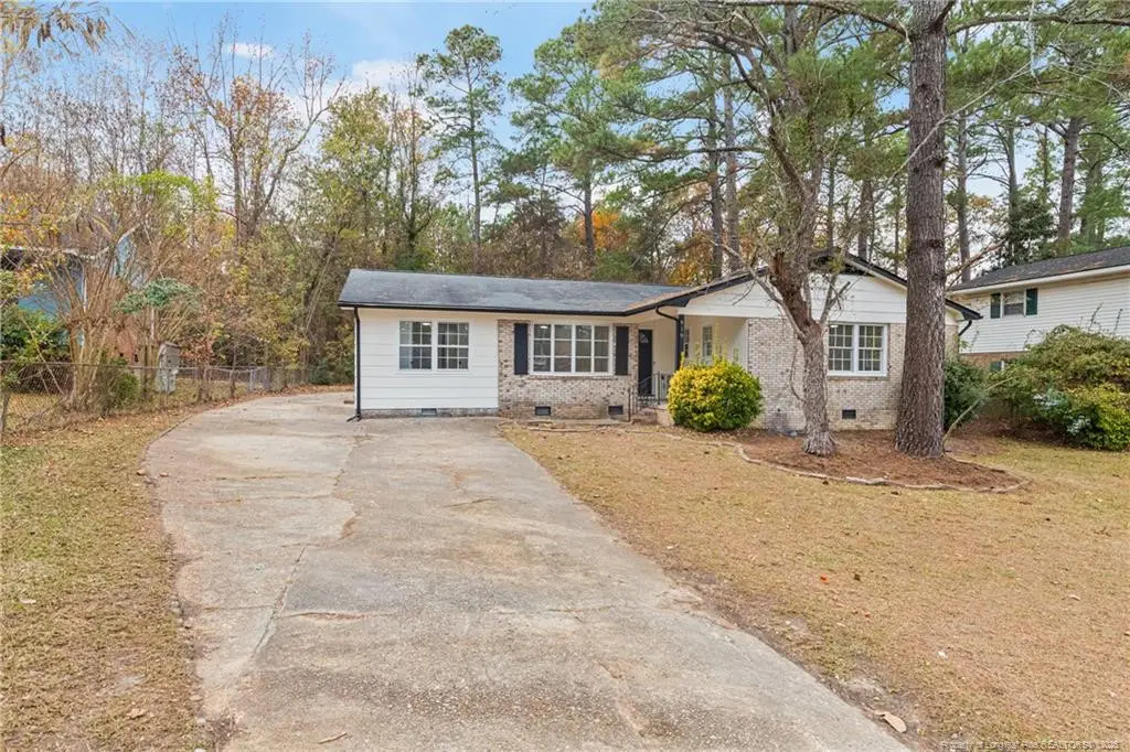 619 Bessemer Circle, Fayetteville, NC 28301 - #1