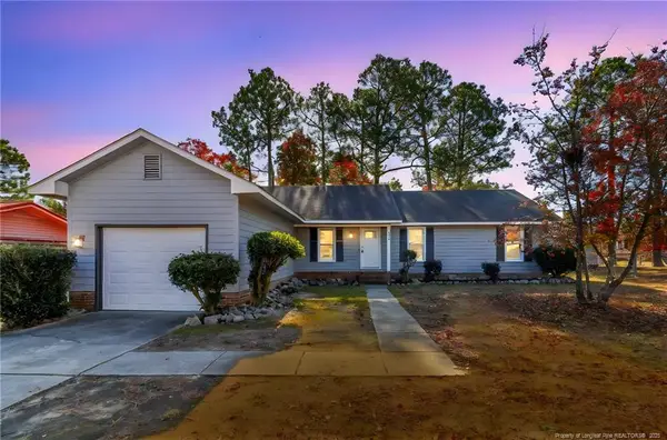 6986 Calamar Drive, Fayetteville, NC 28314