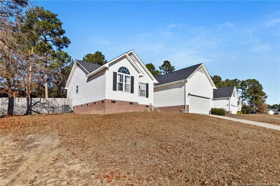 110 Jefferson Drive, Raeford, NC 28376 - Image #2