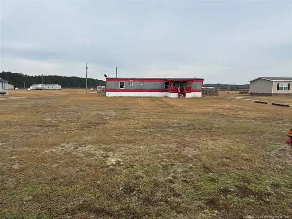 6717 Raynham Road, Fairmont, NC 28340