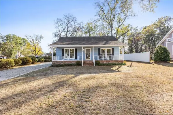312 E Donaldson Avenue, Raeford, NC 28376