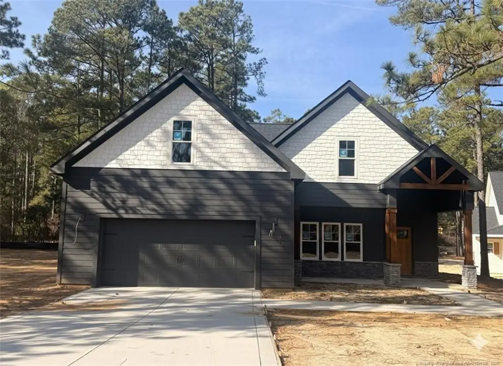 100 S Glenwood Trail, Southern Pines, NC 28387 - Image #1