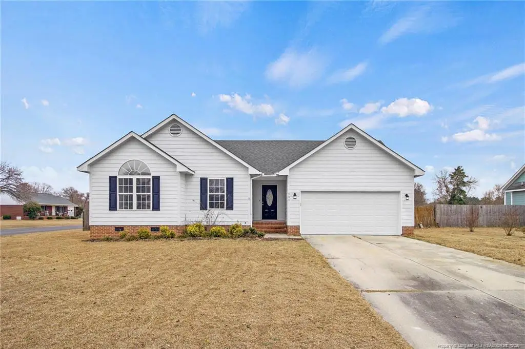 301 Stonewall Street, Raeford, NC 28376 - #1