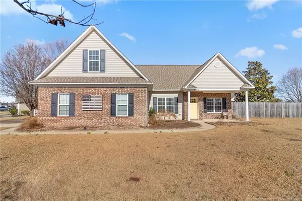 2053 Yellowbrick Road, Fayetteville, NC 28314