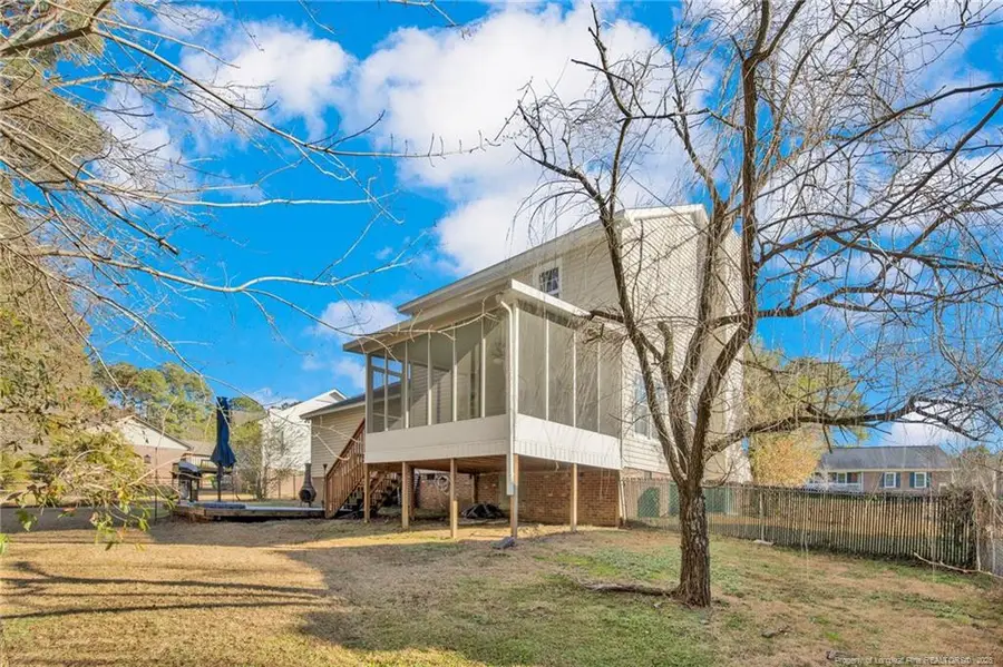 818 Eagle Landing Drive, Hope Mills, NC 28348 - Image #2