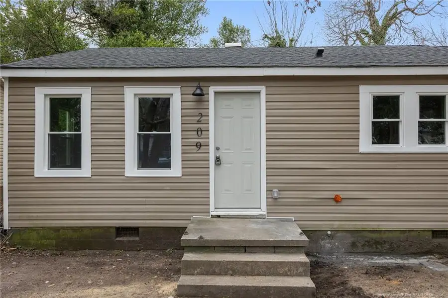 209&211 Gertrude Street, Fayetteville, NC 28303 - #2