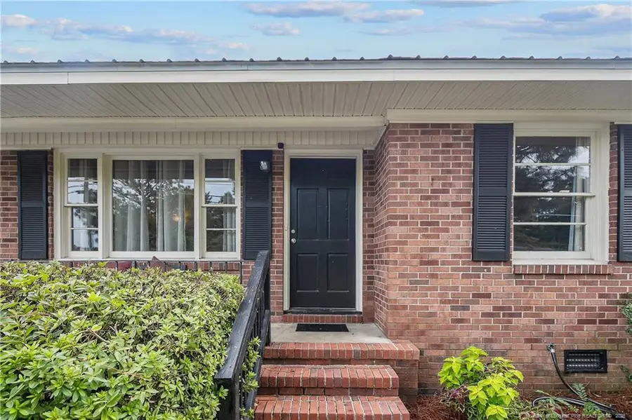 4914 Pinewood Drive, Hope Mills, NC 28348 - Image #3