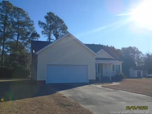 205 Kelly Drive, Laurinburg, NC 28352 - #3