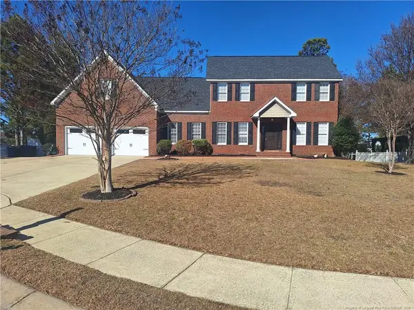 512 Dunblane Way, Fayetteville, NC 28311