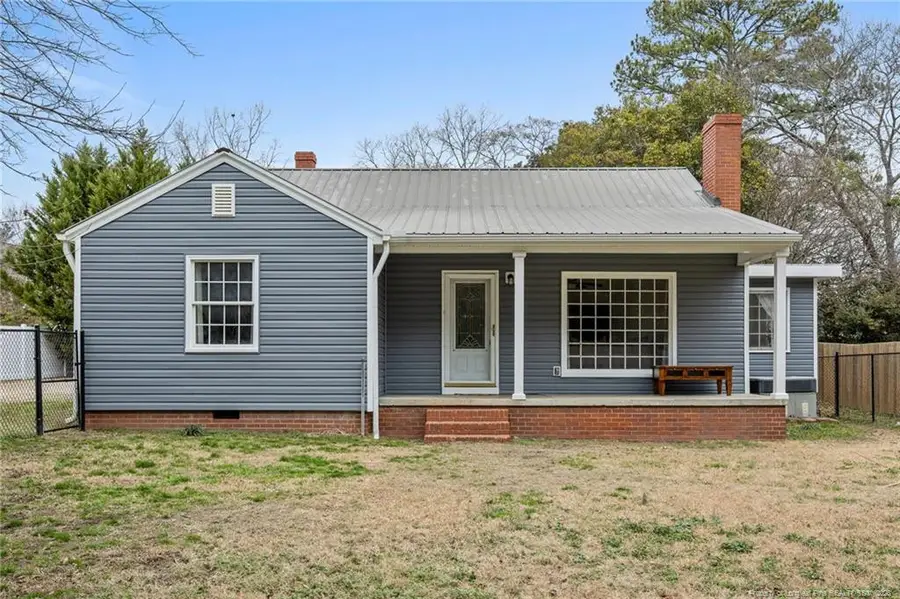 104 W Old Road, Lillington, NC 27546 - #2