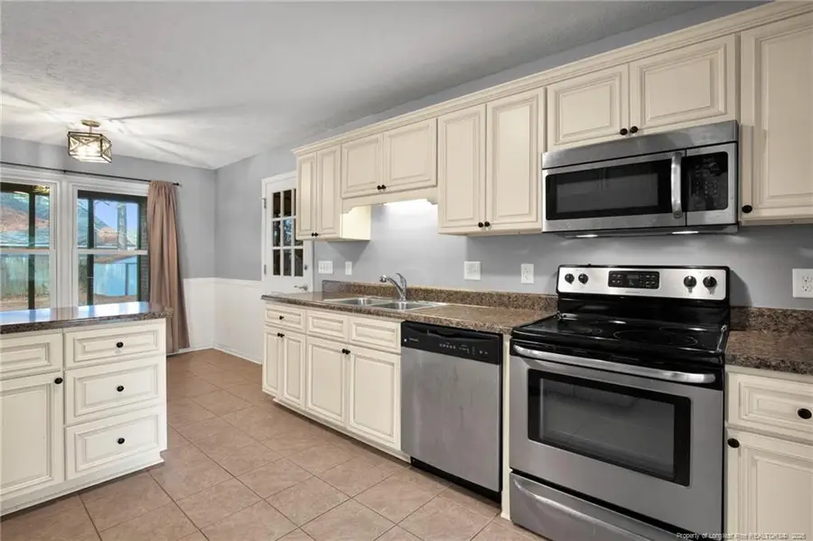 7030 Trevor Lane, Fayetteville, NC 28314 - Image #3