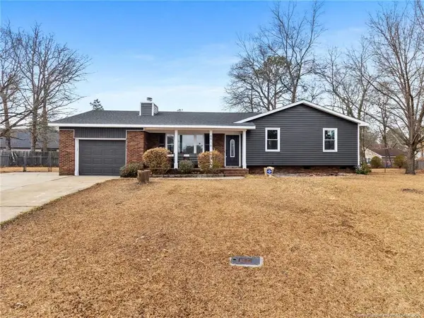 6916 Calamar Drive, Fayetteville, NC 28314