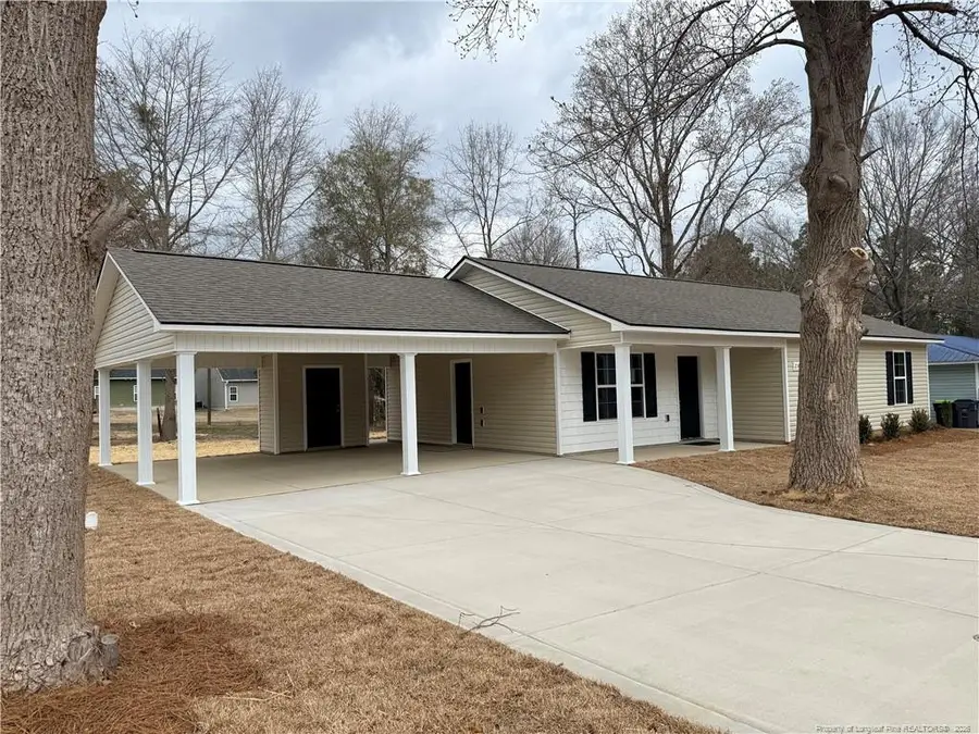 214 Lee Street, Spring Lake, NC 28390 - #2