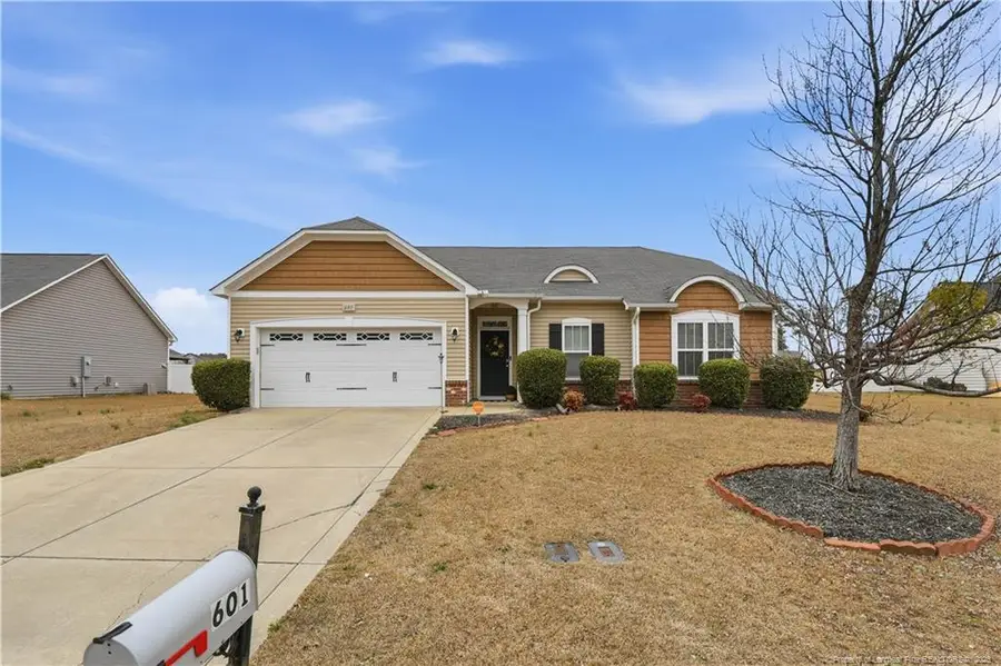 601 Collinwood Drive, Raeford, NC 28376 - #2