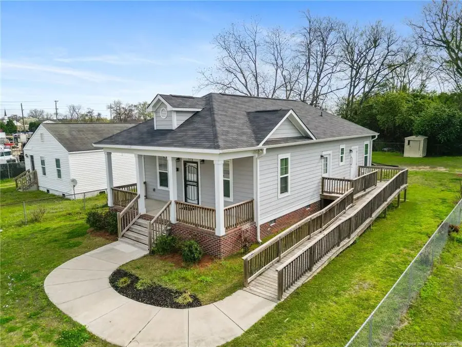 215 Old Wilmington Road, Fayetteville, NC 28301 - #2