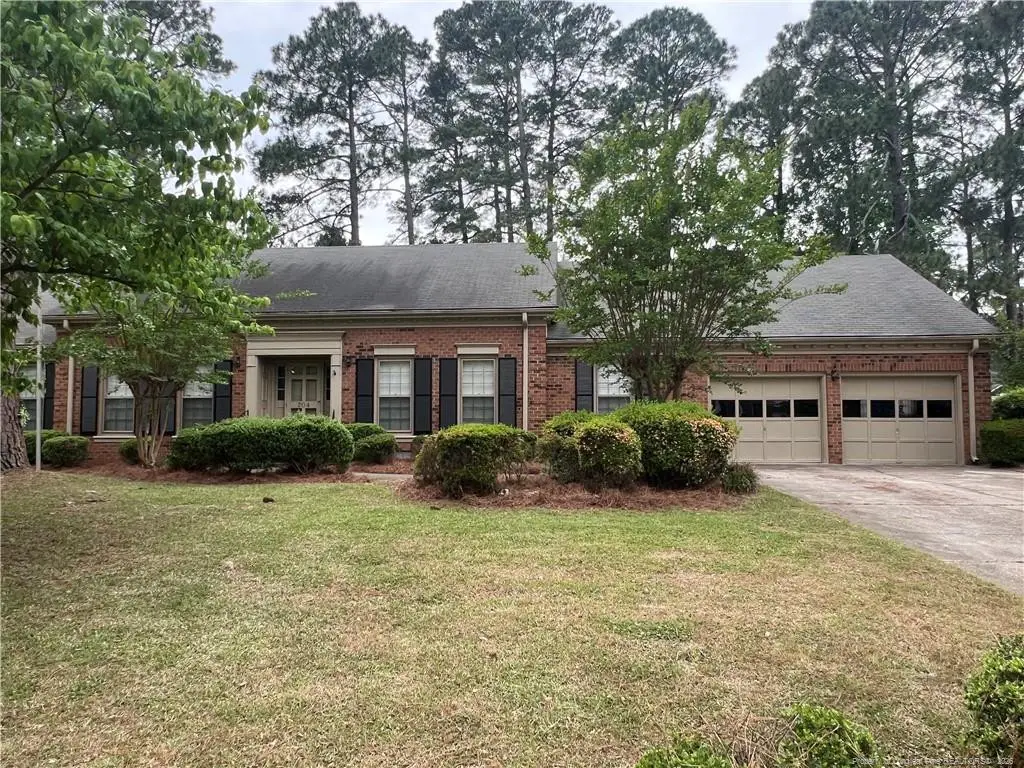 204 Thorncliff Drive, Fayetteville, NC 28303 - #1